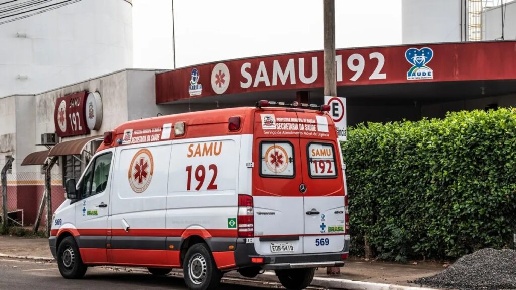 Advogado tenta separar briga, leva soco, bate com a cabeça e morre